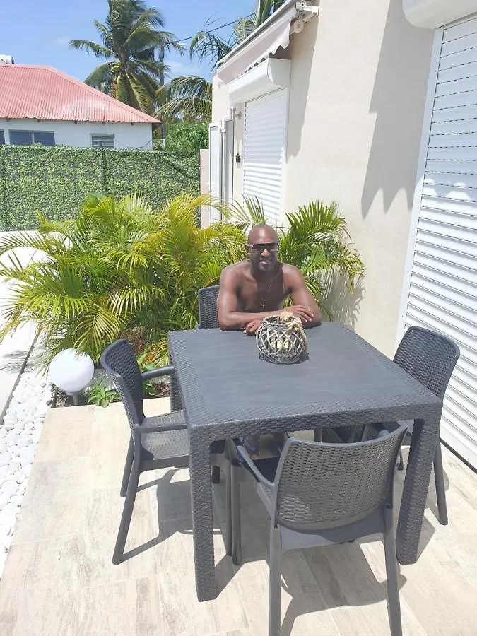 Les Zitadines Villa Sainte-Anne  Guadeloupe